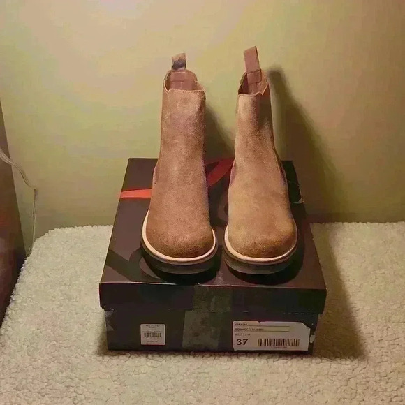 Bueno Women's Wanda Suede Boots -Tobacco - Picture 4 of 7